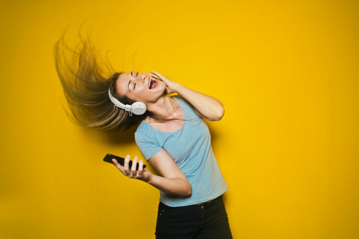 ¿Por qué no me puedo sacar esa canción de la cabeza? La neurociencia lo explica
