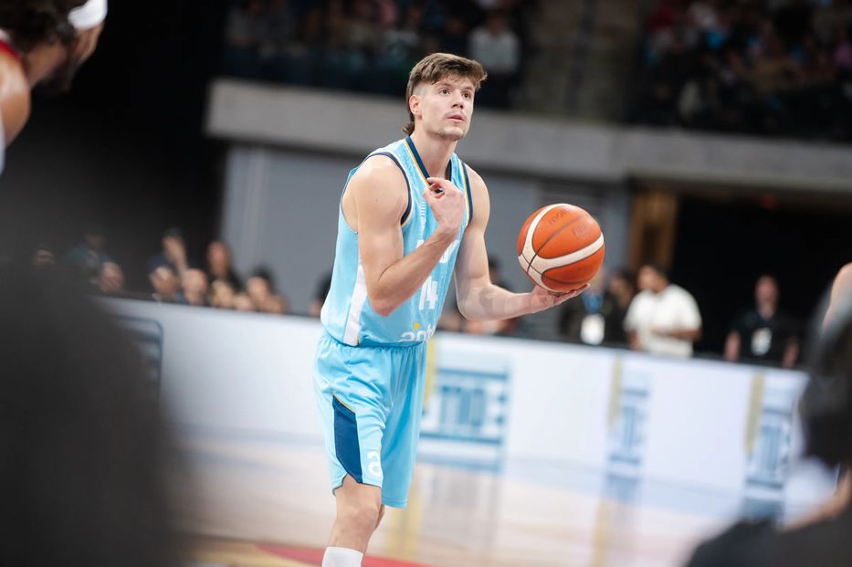 Básquet: Uruguay enfrenta hoy a Argentina por Eliminatorias. A qué hora y por dónde verlo