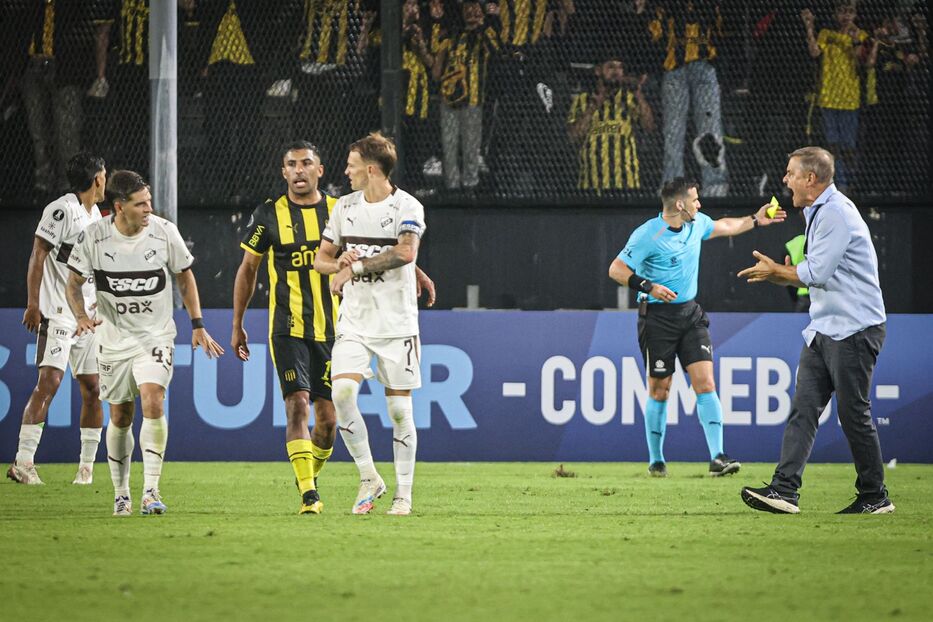 La racha de casi una década de Peñarol en el Campeón del Siglo que rompió Platense