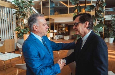 yamandu-orsi-se-reunio-con-el-presidente-de-la-generalitat-de-cataluna-en-barcelona