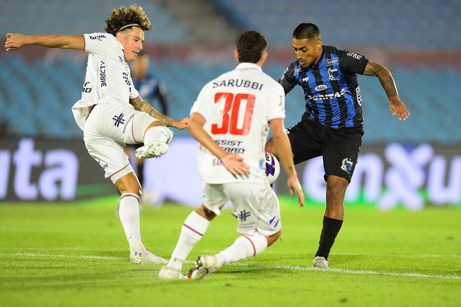 Apertura: Liverpool y Nacional están empatando 1-1 en el Estadio Centenario