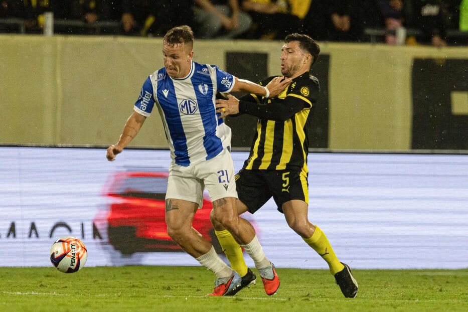 Apertura: Peñarol empató 2-2 ante Juventud en el CDS y no pudo acercarse a la cima