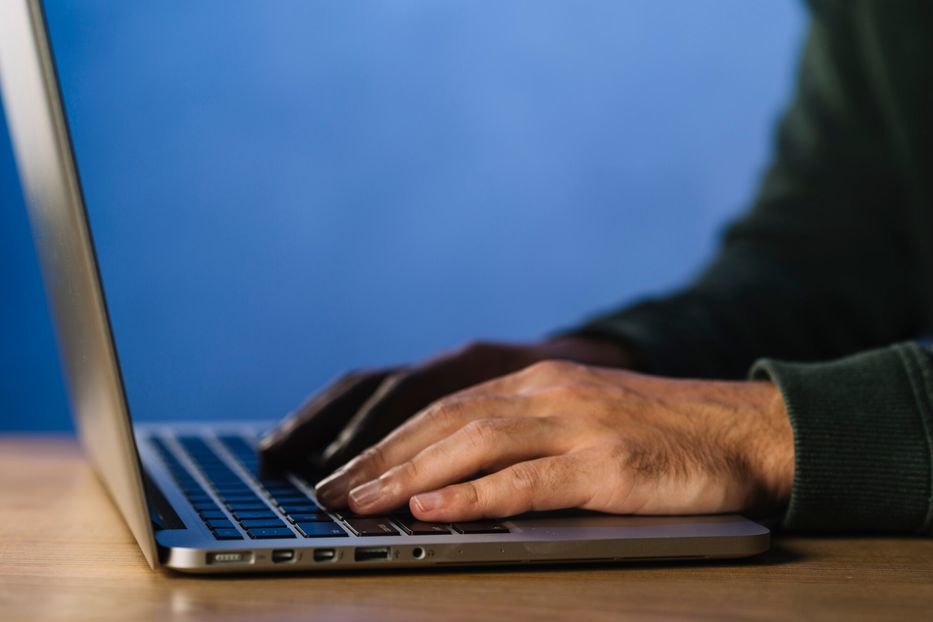 Google generó el 75% de su código nuevo con IA y acelera su desarrollo interno